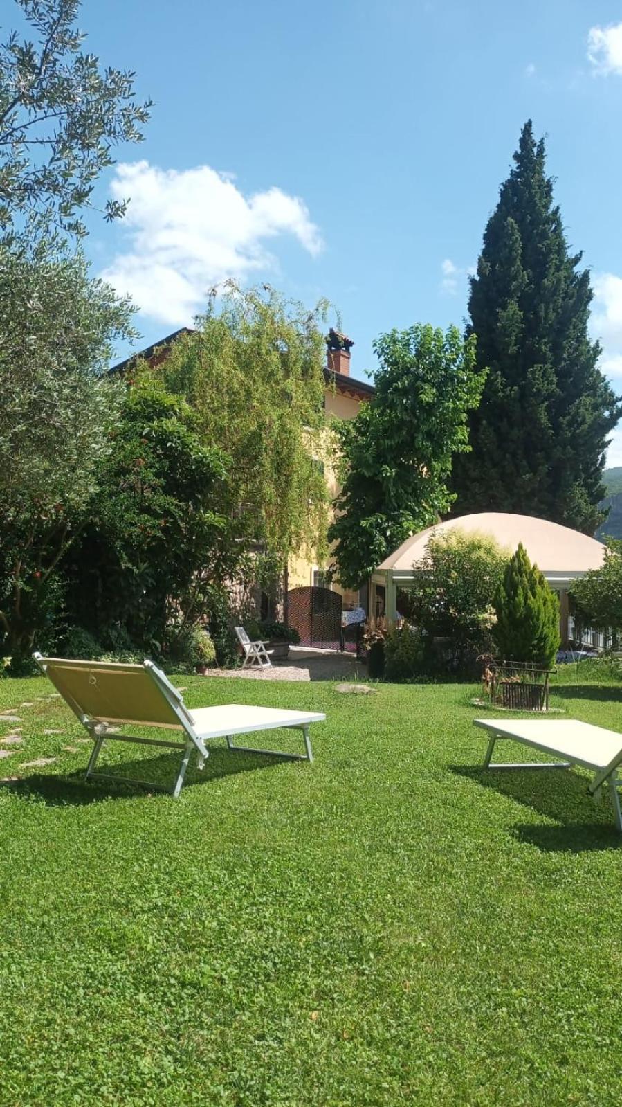 Relais San Michele Guest House Rivoli Veronese Exterior photo